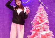 网红口红店,潮流色彩，魅力绽放的时尚驿站