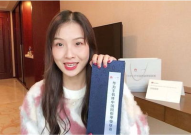 海归华为小姐姐,跨越国界，绽放科技之光