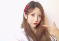 夏沫小姐姐在上学中,夏沫小姐姐的校园生活剪影